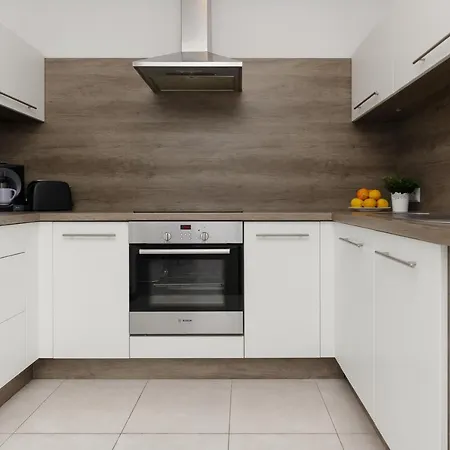 Mokotow Bernardynska With Balcony By Renters *