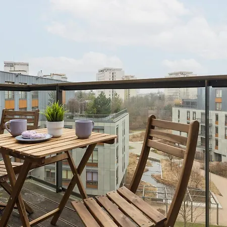 Mokotów Bernardyńska With Balcony By Renters *