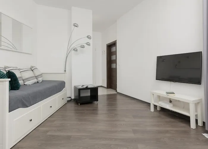 Mokotow Bernardynska With Balcony By Renters 华沙