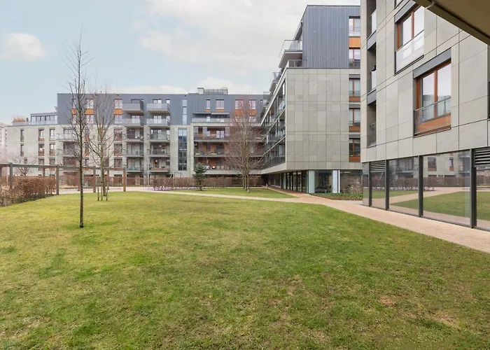 Mokotow Bernardynska With Balcony By Renters